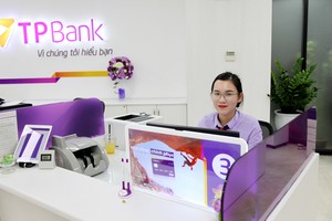 Nhân viên chuyên nghiệp, thân thiện, phòng giao dịch hiện đại, TPBank được đánh giá là một trong những ngân hàng có chất lượng phục vụ tốt nhất Việt Nam
