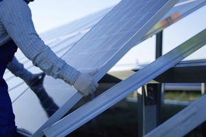 Chỉ riêng khu vực Bắc Mỹ, trong vài thập kỷ tới, ít nhất 30 ngàn tỷ USD dưới hình thức tài sản sẽ được chuyển giao từ thế hệ những người sinh ngay sau Thế chiến thứ 2 sang cho những người thuộc thế hệ X và Y