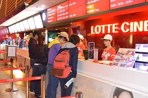 Mua vé xem phim qua ứng dụng ngân hàng