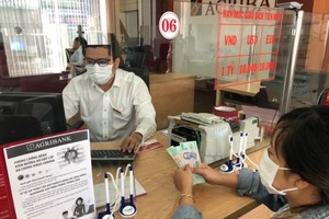 15.000 khách hàng bị ảnh hưởng dịch Covid-19 được Agribank cơ cấu lại nợ