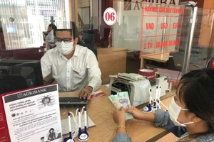Agribank miễn giảm lãi, hạ lãi suất cho 27.500 khách hàng ảnh hưởng dịch Covid-19