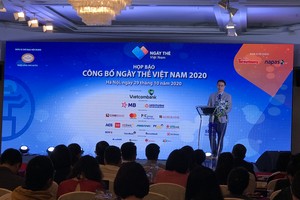 Ông Nguyễn Quang Hưng, Chủ tịch HĐQT Napas phát biểu tại Sự kiện.