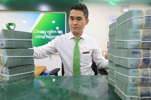 Vietcombank (VCB): 6 tháng đầu năm 2025, lợi nhuận trước thuế đạt gần 21.894 tỷ đồng, tăng 5,1%