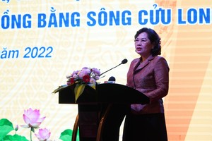 Thống đốc NHNN Việt Nam Nguyễn Thị Hồng phát biểu tại sự kiện