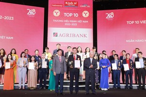 Agribank lọt Top 10 thương hiệu mạnh Việt Nam 2023