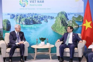 Ngân hàng Standard Chartered hỗ trợ các mục tiêu về biến đổi khí hậu của Việt Nam
