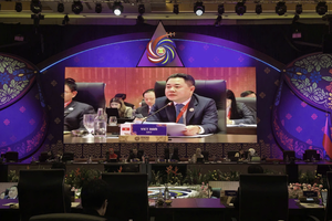 Phó Thống đốc NHNN Việt Nam Nguyễn Ngọc Cảnh phát biểu tại Hội nghị