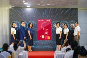 Đại diện Lãnh đạo BIDV, Mastercard và Metro kickoff ra mắt chiến dịch và bộ thẻ BIDV 68