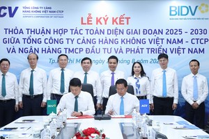 Đại diện BIDV và ACV ký kết Thỏa thuận hợp tác toàn diện giai đoạn 2025 - 2030