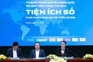 Ban Chủ toạ Hội thảo