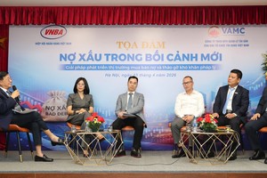 Các diễn giả thảo luận tại Toạ đàm