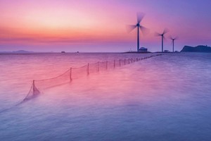 Với sự kết hợp phù hợp giữa chính sách và đầu tư, một lưới điện thông minh sử dụng năng lượng tái tạo trên quy mô toàn khu vực hoàn toàn có thể trở thành hiện thực. Ảnh: 강춘성