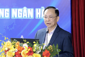 Ông Đào Minh Tú, Phó Chủ tịch, Tổng Thư ký Hiệp hội Ngân hàng phát biểu khai mạc Hội thảo.