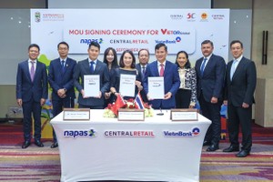 Các đại biểu tại Lễ ký kết MOU