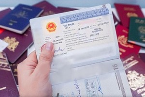 Visa nhập cảnh vào Việt Nam vừa được nâng từ 30 ngày lên 90 ngày để kích cầu du lịch, xúc tiến đầu tư...