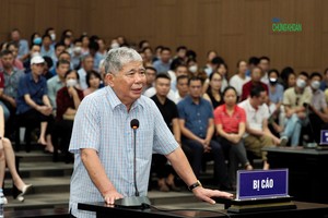 Ông Lê Thanh Thản đồng ý thoả thuận với các khách hàng về cơ chế đền bù "sao cho thoả đáng nhất" - Ảnh: H.Y