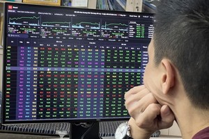 Chứng khoán Yuanta: Tháng 4 phòng thủ, lưu ý 4 mã dầu khí, công nghệ