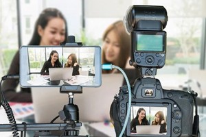 Hoạt động livestream bán hàng trên internet đang tạo ra khoảng trống về thất thu thuế (Ảnh minh hoạ)