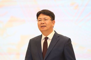 Thứ trưởng Bộ Tư pháp Nguyễn Thanh Tịnh thông tin tại buổi họp báo tối 4/5 - Ảnh: Đức Minh TBTC