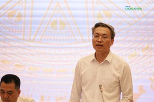 Thiếu tướng Nguyễn Quốc Toản, Chánh văn phòng, Người Phát ngôn Bộ Công an trả lời tại Họp abso Chính phủ chiều 3/9 - Ảnh: M. Minh