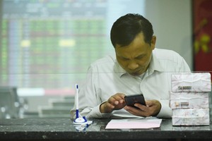 Tìm kiếm cơ hội đầu tư khi thị trường biến động mạnh