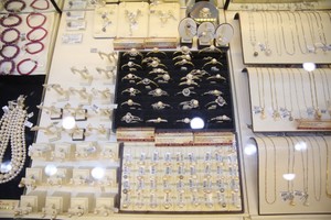 Giá vàng hôm nay ngày 19/6: Giá vàng "bất động"