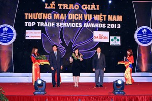 Manulife Việt Nam được trao danh hiệu Vietnam Top Trade Services 