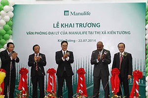 Manulife Việt Nam khai trương Văn phòng đại lý mới tại Long An