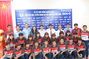 BIC tài trợ bảo hiểm cho đội tuyển bóng đá nữ Việt Nam