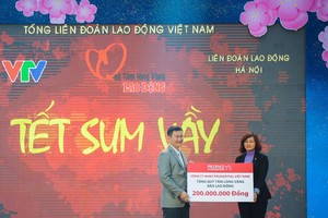 Prudential Việt Nam đem xuân đến công nhân nghèo