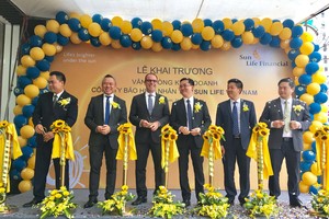 Sun Life Việt Nam khai trương Văn phòng Kinh doanh tại Bắc Giang và Nam Định