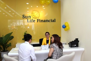 Sun Life Việt Nam nằm trong Top 10 Thương hiệu - Nhãn hiệu nổi tiếng 2017