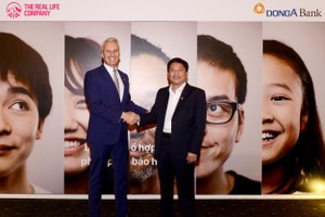 AIA Việt Nam hợp tác với ngân hàng Đông Á 