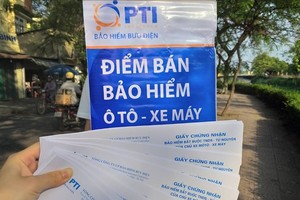 Bảo hiểm trách nhiệm dân sự xe máy "cháy hàng", cung không đủ cầu