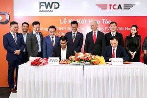 Bảo hiểm Nhân thọ FWD Việt Nam ký kết hợp tác với TC Advisors