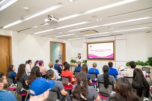 Sinh viên nha khoa Trường Đại học bang New Mexico- Hoa Kỳ kiến tập tại Elite Dental