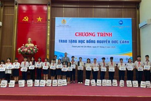 P&G tiếp nối hành trình chắp cánh ước mơ học tập cho thế hệ trẻ Việt Nam