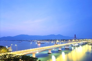 Huế, Đà Nẵng, Quảng Nam bắt tay giới thiệu nhiều sản phẩm du lịch mới 2015