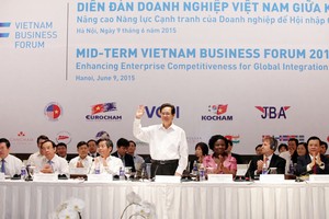 Thủ tướng Nguyễn Tấn Dũng: Đảm bảo tăng trưởng kinh tế năm nay đạt 6,2%