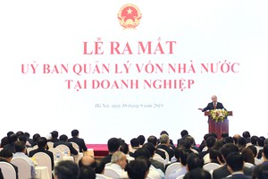 Thủ tướng: Dư luận xã hội đang theo dõi và kỳ vọng rất lớn vào hoạt động của Ủy ban. Ảnh VGP