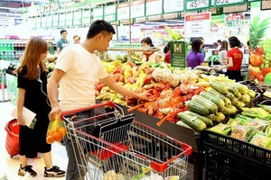 Tháng 2, ước doanh thu bán lẻ hàng hóa đạt 325,2 nghìn tỷ đồng, giảm 6,7%