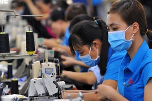 Hoàn thiện sớm ban hành Nghị quyết của Chính phủ hỗ trợ người khó khăn do đại dịch Covid 19