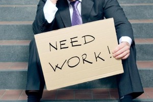 Tỷ lệ thất nghiệp tại thành thị cao nhất trong 10 năm, thu nhập bình quân giảm sâu