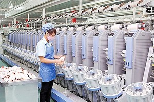 Doanh nghiệp dệt may tiếp tục kiến nghị nhiều giải pháp gỡ khó