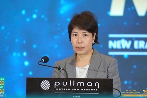 Thứ trưởng Bộ Tài chính Nguyễn Thị Bích Ngọc phát biểu chỉ đạo Diễn đàn