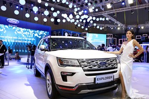 Vietnam Motor Show 2019: Ford Escape 2020 có gì mới?