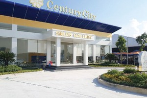 Điểm bán sản phẩm dự án Century City khá vắng vẻ 