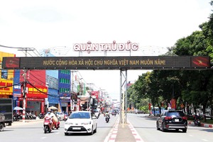 Lối vào phường Trường Thọ - khu vực đang hút dòng tiền đầu tư. Ảnh: Lê Toàn