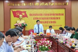 Bộ trưởng Nguyễn Chí Dũng: Sơn La cần đầu tư hạ tầng giao thông, nhưng phải biến thành hành lang kinh tế