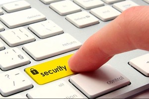 Việc rao bán thông tin cá nhân người dùng đang diễn ra ngang nhiên và công khai trên mạng Internet.